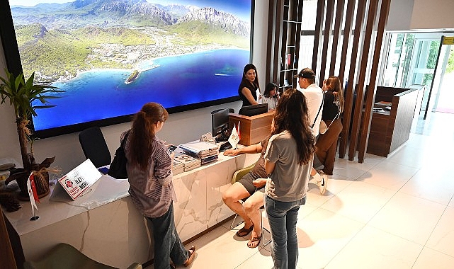 Kemer Belediye Başkanı Necati Topaloğlu'nun geleceğe yaptığı yatırımlarla eğitim kenti