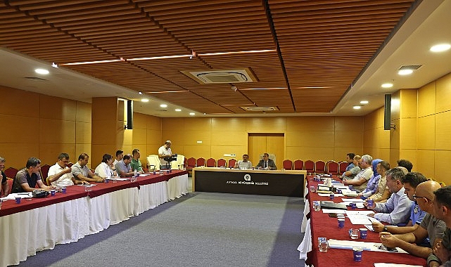 Antalya Büyükşehir Belediyesi’ne bağlı merkez ve ilçelerde hizmet veren Yaş