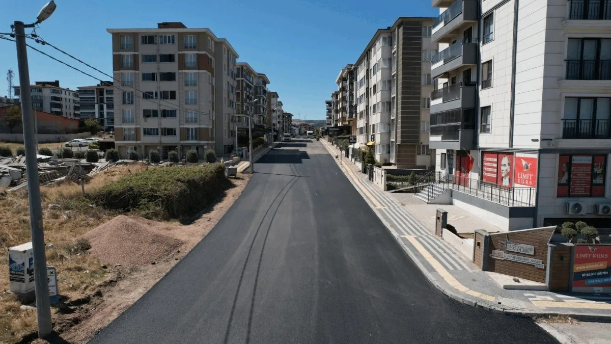 Balıkesir Büyükşehir Belediyesi, Bandırma, Erdek ve Gönen’de uzun süredir hizmet