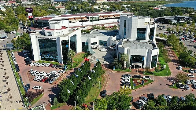 Kocaeli Büyükşehir Belediyesi, sosyal projeleriyle binlerce vatandaşın hayatına dokunuyor. Her