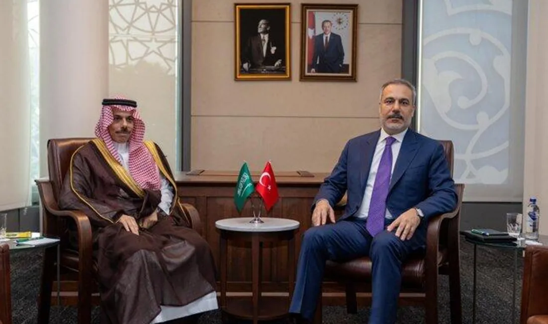 Dışişleri Bakanı Hakan Fidan, New York’ta Türkevi’nde Avustralya Dışişleri Bakanı