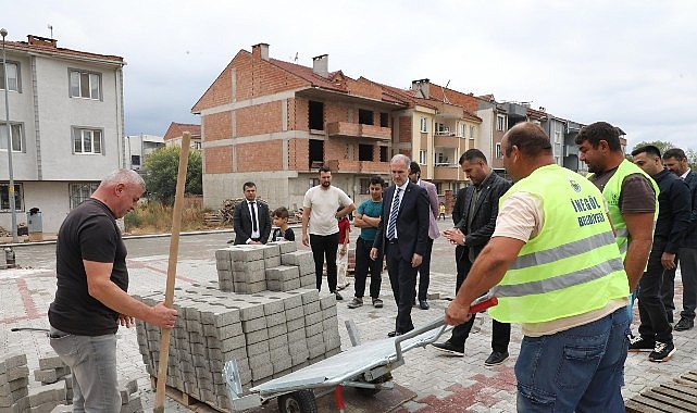 İnegöl Belediyesi’nin Ertuğrulgazi Mahallesinde yapımında sona geldiği 43 araçlık otoparkı