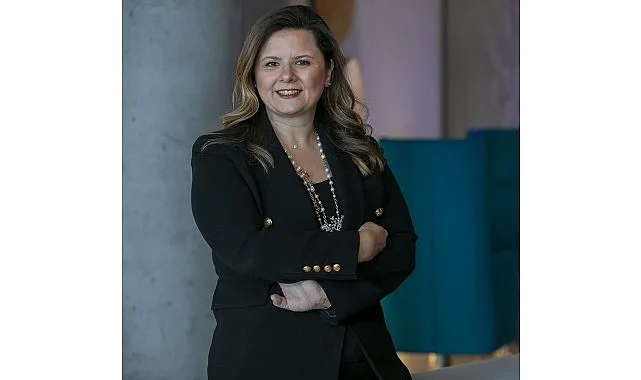 Uluslararası danışmanlık, denetim, güvence ve vergi hizmetleri şirketi EY (Ernst&Young)
