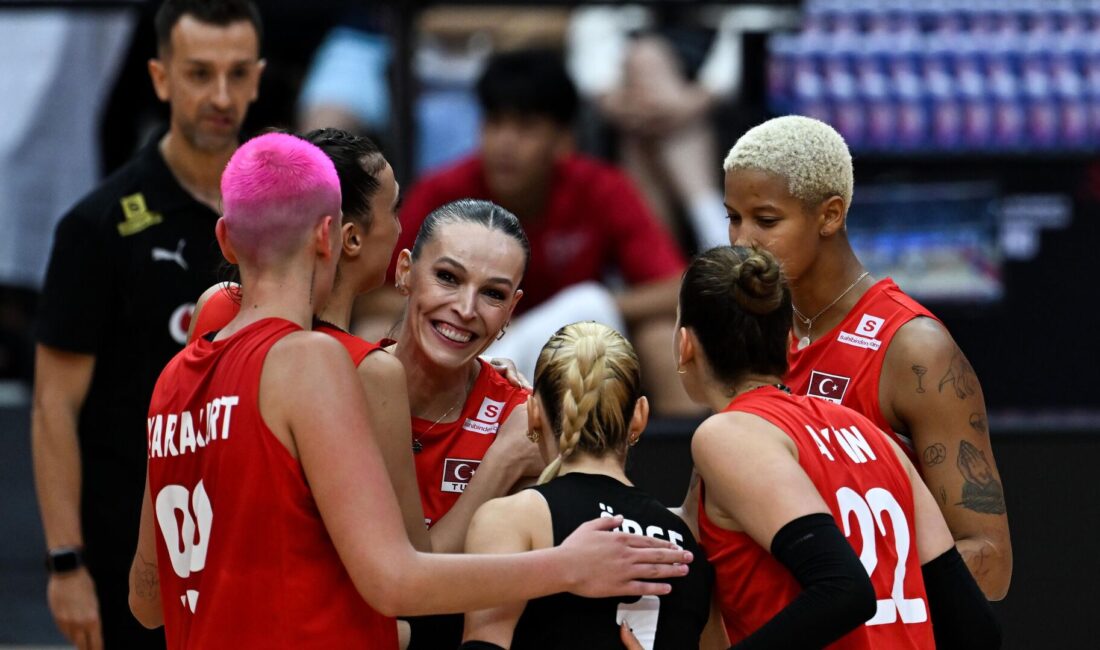 A Milli Kadın Voleybol Takımı, 2025 FIVB Dünya Şampiyonası yarı