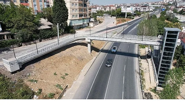 Kocaeli Büyükşehir Belediyesi’nin Gebze Eskihisar Feribot Yolu üzerinde inşa ettiği