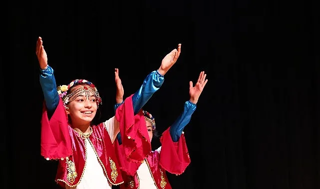 Çankaya Belediyesi Halk Dansları Topluluğu HOY-TUR, 2025-2026 sezonu başvurularını almaya başladı. Ulusal