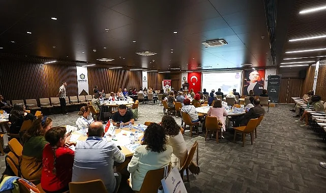 Bakırköy Belediyesi, “Sera Gazı Azaltım ve Uyum Çalıştayı” düzenledi. İki