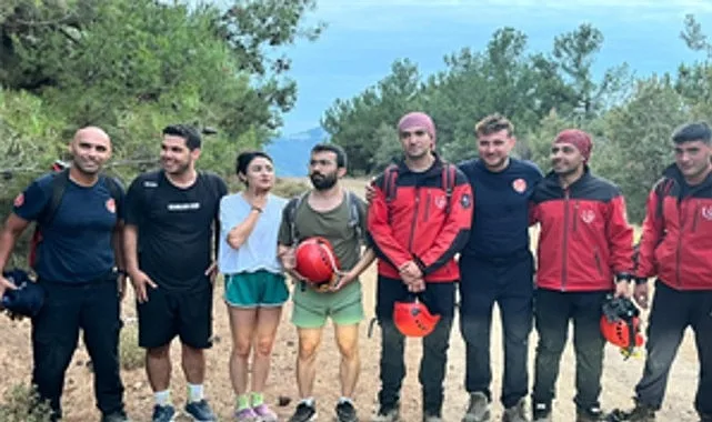 İzmir Büyükşehir Belediyesi İtfaiye Dairesi Başkanlığı ekipleri, Balçova Terapi Ormanları'nın