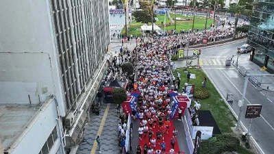 İzmir'in düşman işgalinden kurtuluşu onuruna bu yıl 13'üncüsü düzenlenen Uluslararası