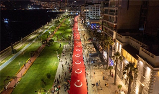 9 Eylül İzmir’in kurtuluşu, bu yıl da büyük bir coşkuyla