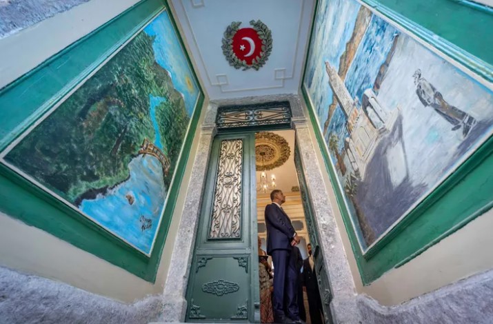 İzmir Büyükşehir Belediye Başkanı Dr. Cemil Tugay, Basmane ve Kemeraltı