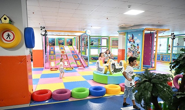 Kartepe Belediyesi, eğitime yönelik yatırımlarıyla ilçedeki çocukların ve gençlerin gelişimine