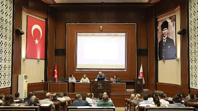 Keçiören Belediyesi, personelin kurumsal kapasitesini artırmak amacıyla eğitim çalışmalarını sürdürüyor.