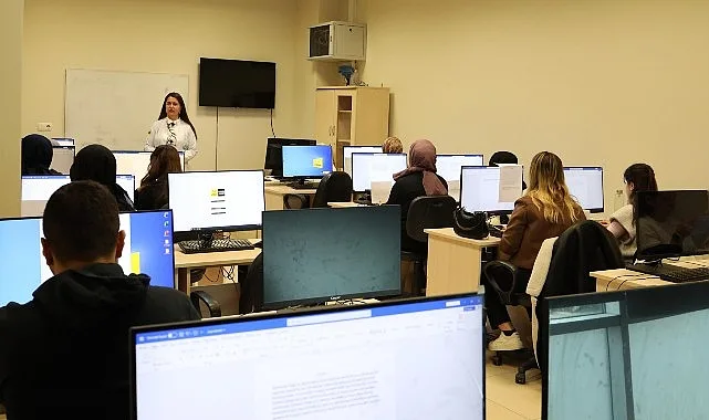 Konya Büyükşehir Belediyesi Meslek Edindirme Kursları ile Aile Sanat ve