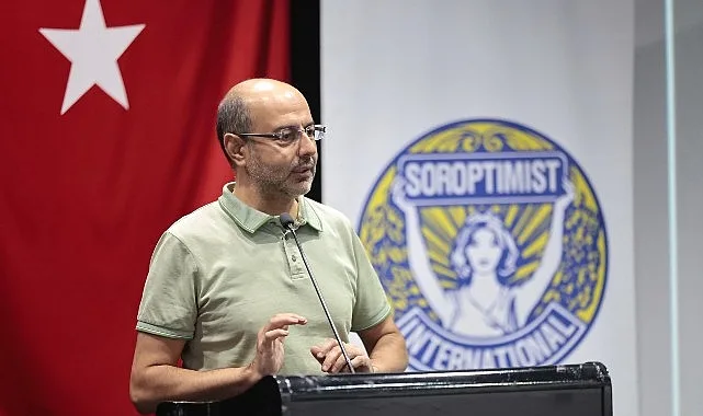 Konak Belediyesi ve Türkiye Soroptimist Kulüpleri Federasyonu işbirliğinde düzenlenen ‘Toplumun