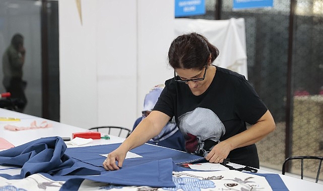 Konak Belediyesi’nin Toros Sosyal Tesislerinde İzmir Büyükşehir Belediyesi Meslek Fabrikası