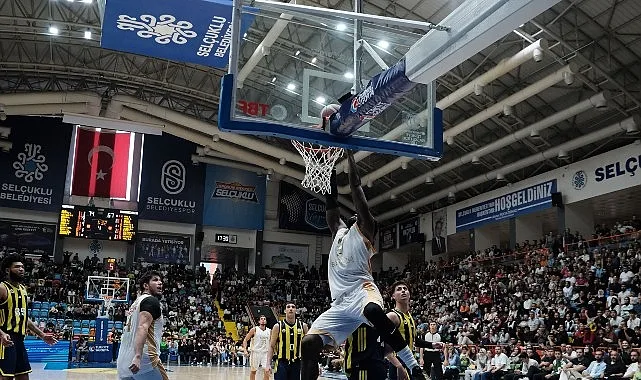 Türkiye Sigorta Basketbol Ligi’nde 2025-2026 sezonu heyecanı başladı. Konya Büyükşehir
