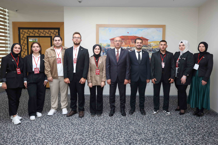 konya-meramda-genclik-meclisi-4-olagan-genel-kurulunu-gerceklestirdi