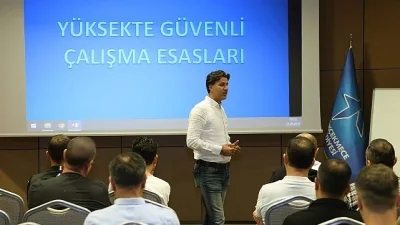 Küçükçekmece Belediyesi İnsan Kaynakları ve Eğitim Müdürlüğü yüksekte çalışan personelin
