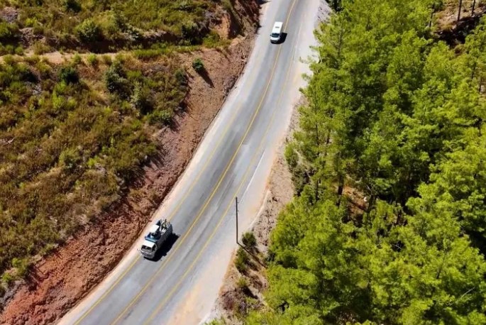 Mersin’in dört bir yanında yolları Avrupa standartlarına uygun bir hale