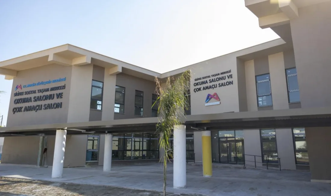 Mersin Büyükşehir Belediyesi’nin Silifke ilçesinde yapımını sürdürdüğü ‘Silifke Sosyal Yaşam
