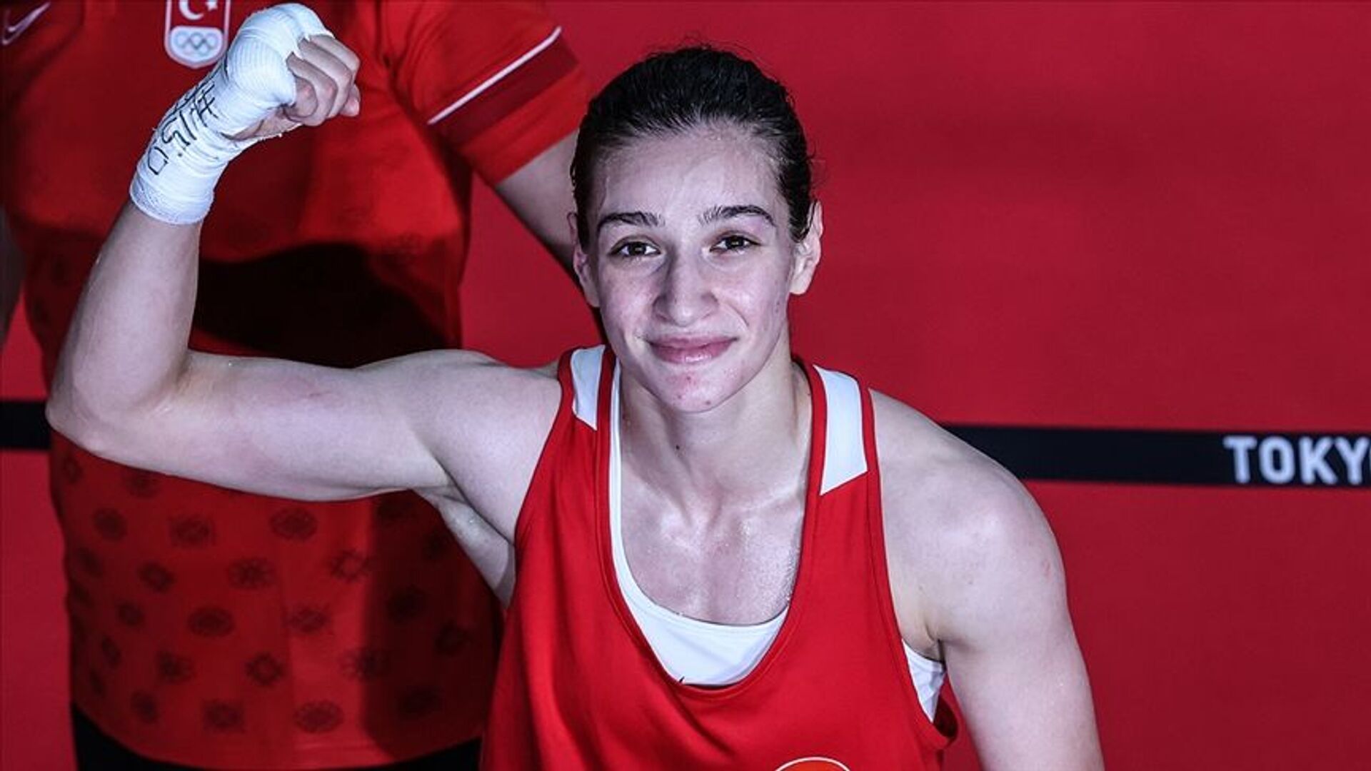 Dünya Boks Şampiyonası'nda Kadınlar 51 kilo finalinde Buse Naz Çakıroğlu