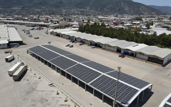 Türkiye’nin en fazla güneşlenme süresine sahip illerinden biri olan Muğla’da