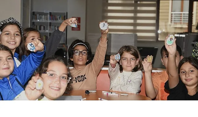 Osmangazi Belediyesi hayata geçirdiği “Küçük Yazarlar Atölyesi” ile çocuklara oyunlar