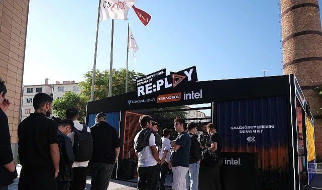 Türkiye'nin dört bir yanındaki oyun ve teknoloji tutkunlarını bir araya