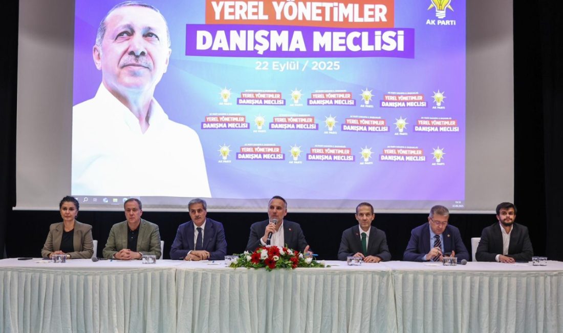 Sakarya Büyükşehir Belediye Başkanı Yusuf Alemdar, AK Parti İl Başkanlığı’nın