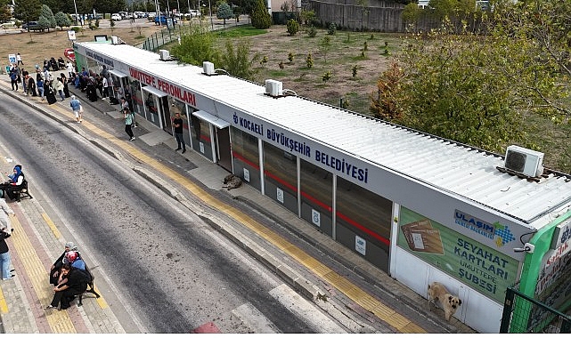 Kocaeli Büyükşehir Belediyesi, kent genelindeki “Seyahat Kart Ofisleri" ile vatandaşların