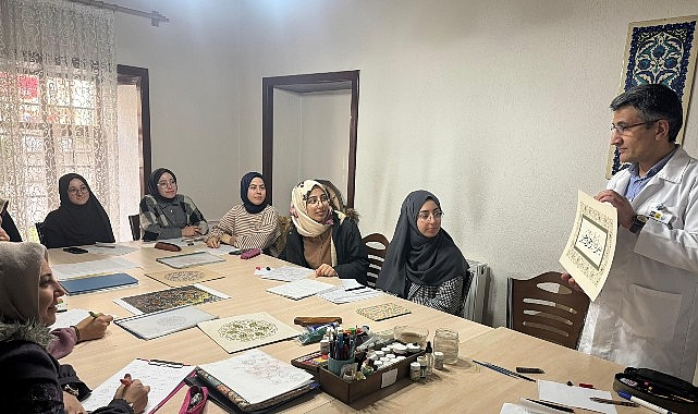 Konya Büyükşehir Belediyesi Meslek Edindirme Kursları bünyesinde Türk-İslam sanatlarının yaşatılması