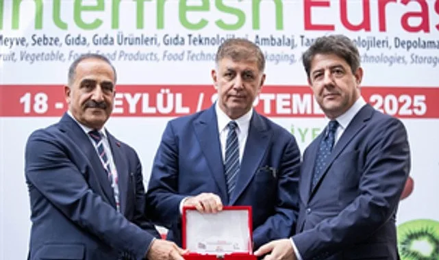 İzmir Büyükşehir Belediyesi'nin ev sahipliğinde Fuar İzmir'de düzenlenen Interfresh Eurasia–Meyve,
