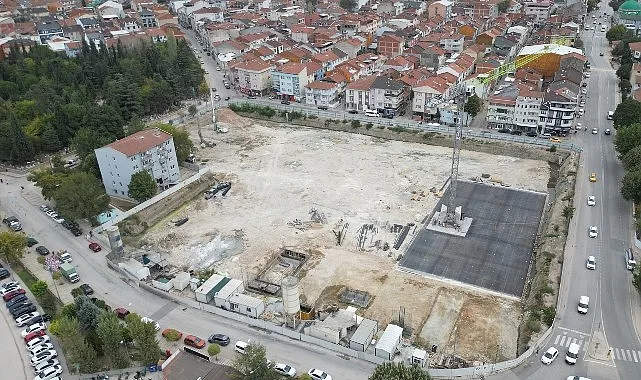 İnegöl Belediyesi’nin şehrin ilk yerinde kentsel dönüşüm projesi olan Turgutalp