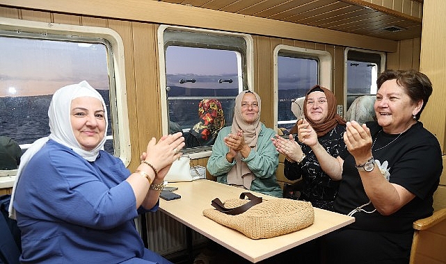 Kocaeli Büyükşehir Belediyesi, bünyesinde hizmet sunan Komek Sepeti üreticileri ile