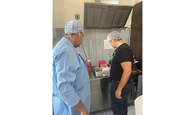 Kemer Belediyesi Zabıta Müdürlüğü ekipleri, Kemer genelindeki okullarda kantin denetimlerini