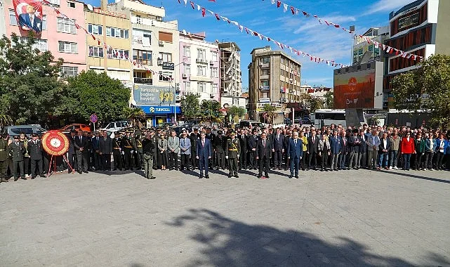 Cumhuriyetin kuruluşunun 102. yılında, 29 Ekim Cumhuriyet Bayramı dolayısıyla Atatürk