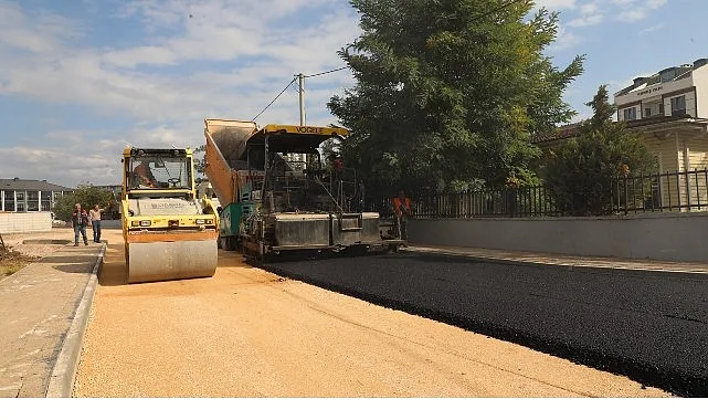 İnegöl Belediyesi 4 mahallede 5 ayrı sokakta toplam 800 metre