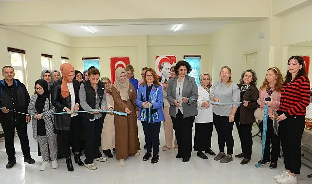 Nilüfer Belediyesi’nin desteğiyle açılan yeni hizmet binası, kadınların sosyalleşmesine ve