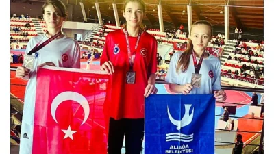 Aliağalı taekwondocular Tiran'da düzenlenen turnuvadan bir gümüş, iki de bronz