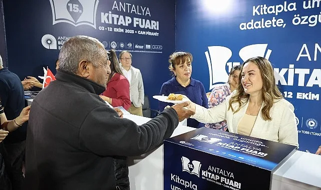 Antalya Büyükşehir Belediyesi ev sahipliğinde bu yıl 15’incisi gerçekleştirilen Antalya