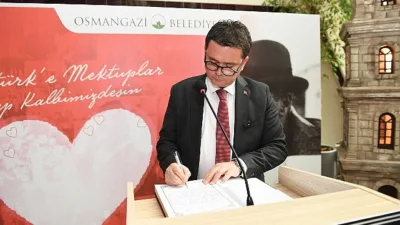 Kalpleri Atatürk sevgisiyle dolu çocukların Osmangazi Belediyesi’nin hizmete açtığı kütüphanelere