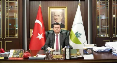 Osmangazi Belediye Başkanı Erkan Aydın, Türkiye Cumhuriyeti’nin 102’nci kuruluş yıl