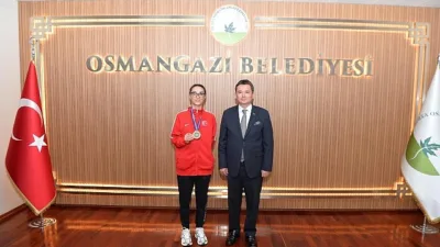 Osmangazi Belediye Başkanı Erkan Aydın, uluslararası arenada elde ettiği başarılarla