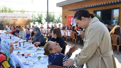 Efes Selçuk Belediye Başkanı Filiz Ceritoğlu Sengel, 15 Ekim Dünya