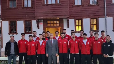 Gölcük Belediye Başkanı Ali Yıldırım Sezer, yeni sezon öncesinde bir