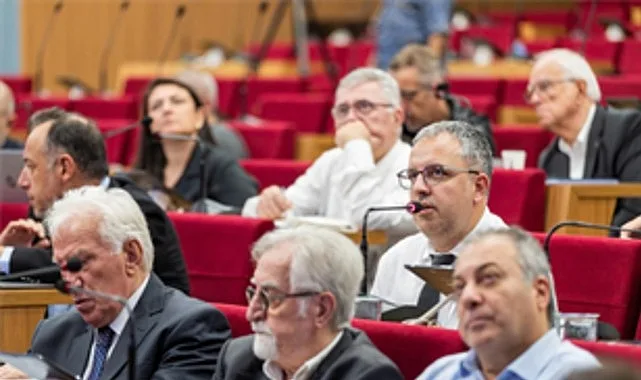 İzmir Büyükşehir Belediye Başkanı Dr. Cemil Tugay, tarihi kent merkezini