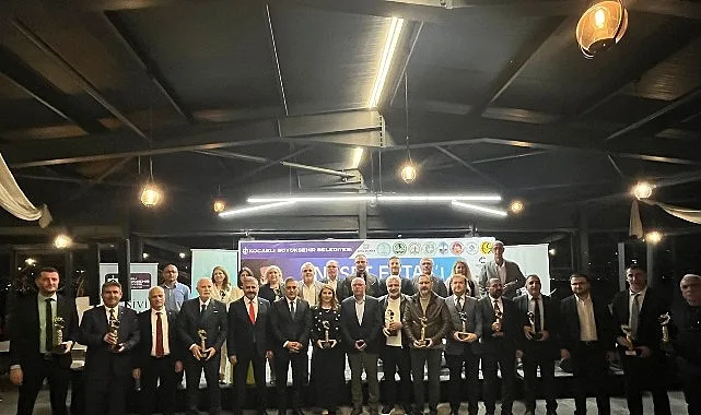 Kocaeli Büyükşehir Belediyesi, Türk halk müziğinin efsane ismi, “Bozkırın Tezenesi”