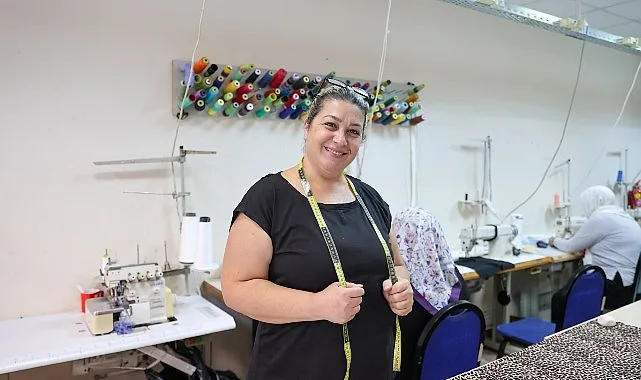 Kadınları üretime yönlendirmek için çalışmalar gerçekleştiren Buca Belediyesi’nin bu amaçla