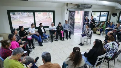 Buca Belediyesi’nin özel gereksinimli bireyler için düzenlediği ritim kursları engelleri